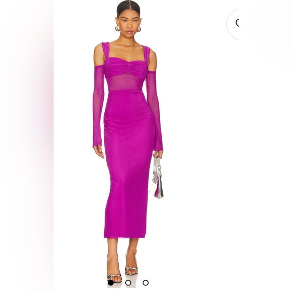 REVOLVE Lamoura Dress in Plum
Runaway The Label - Picture 9 of 12